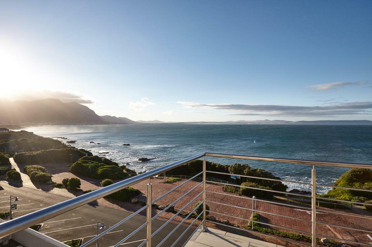Hamewith Penthouse Apartment Hermanus Bagian luar foto